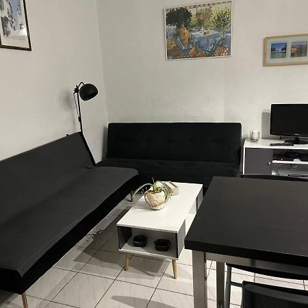 Apartamento T2 Avec Terrasse, Clim , Box Fibre Vedène Exterior foto