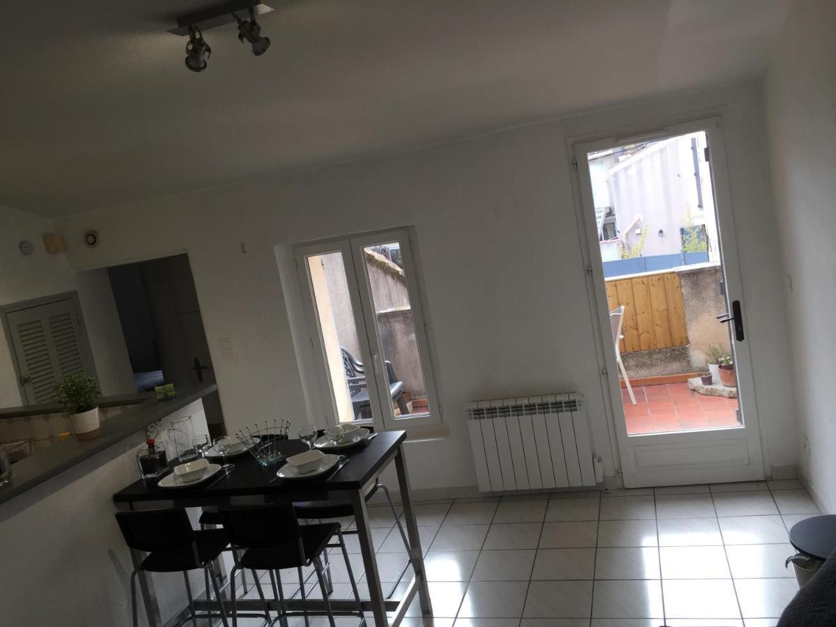 Apartamento T2 Avec Terrasse, Clim , Box Fibre Vedène Exterior foto